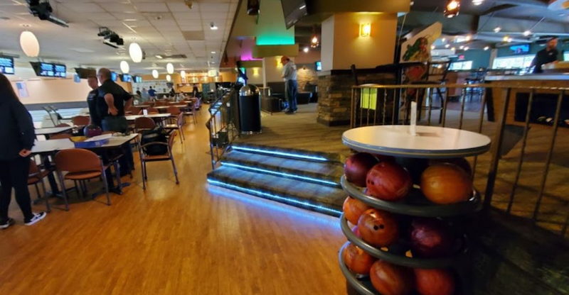 Riverwood Resort (Riverwood Bowling Center) - Web Listing (newer photo)